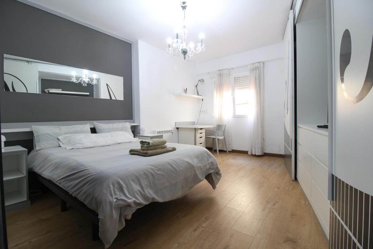 Apartamento Centro De Santander Bagian luar foto